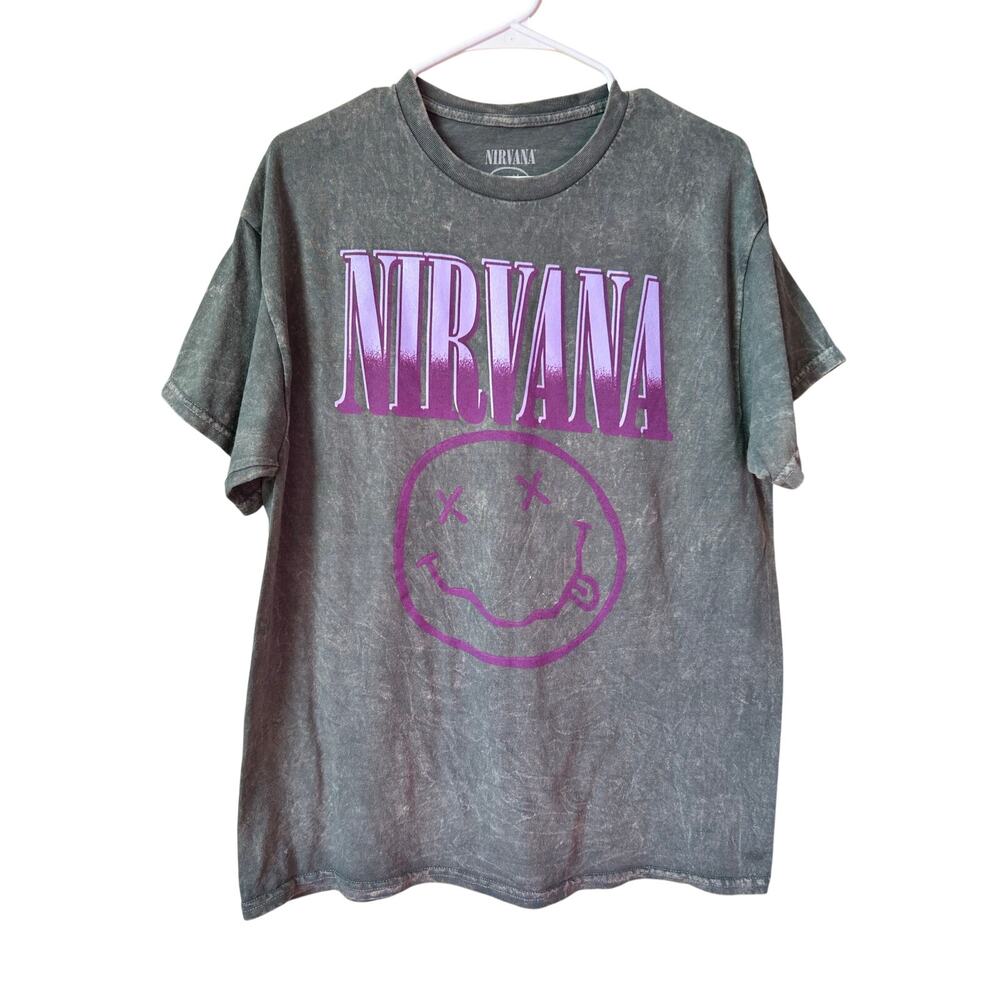 Adidas Women's Athletic Shorts + Nirvana Graphic T-shirt Size Large NEW - Picture 4 of 8